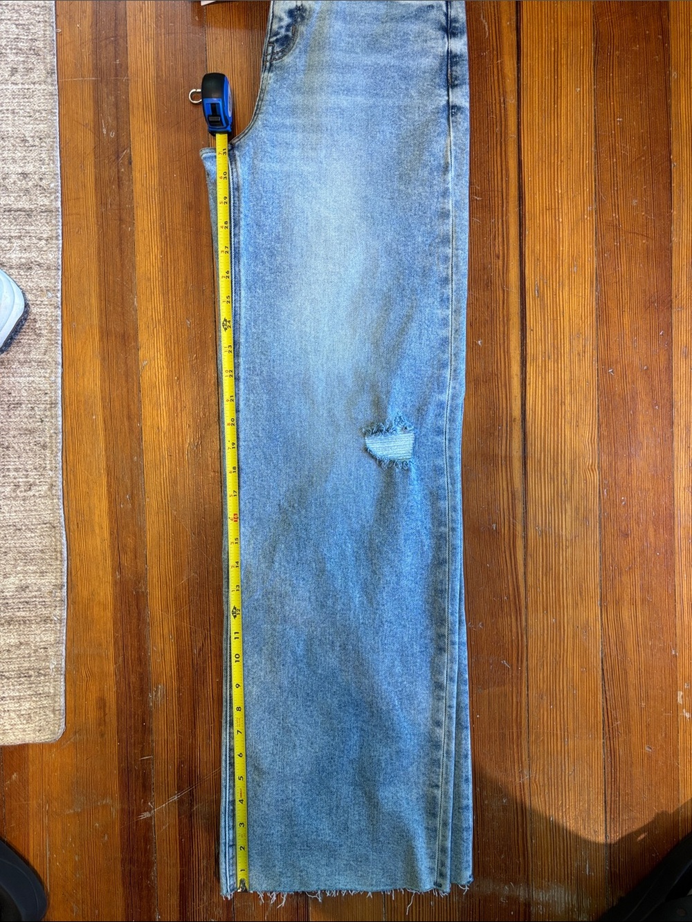VERVET - Light Blue Wide Leg Distressed Jeans - Size 26 - Picture 8 of 9